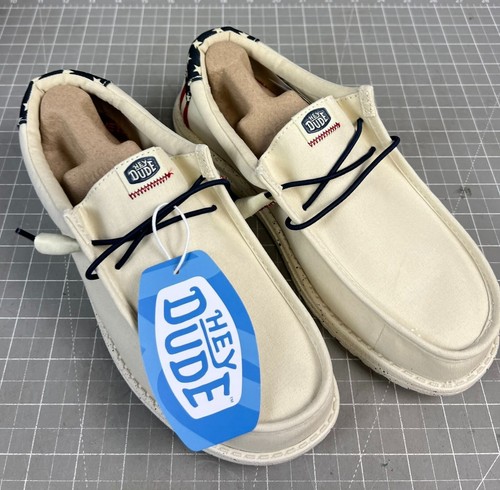 Hey Dude Wally Americana Men's 7 US 40 EU Bone Slip On NEW~~~ - Picture 2 of 10