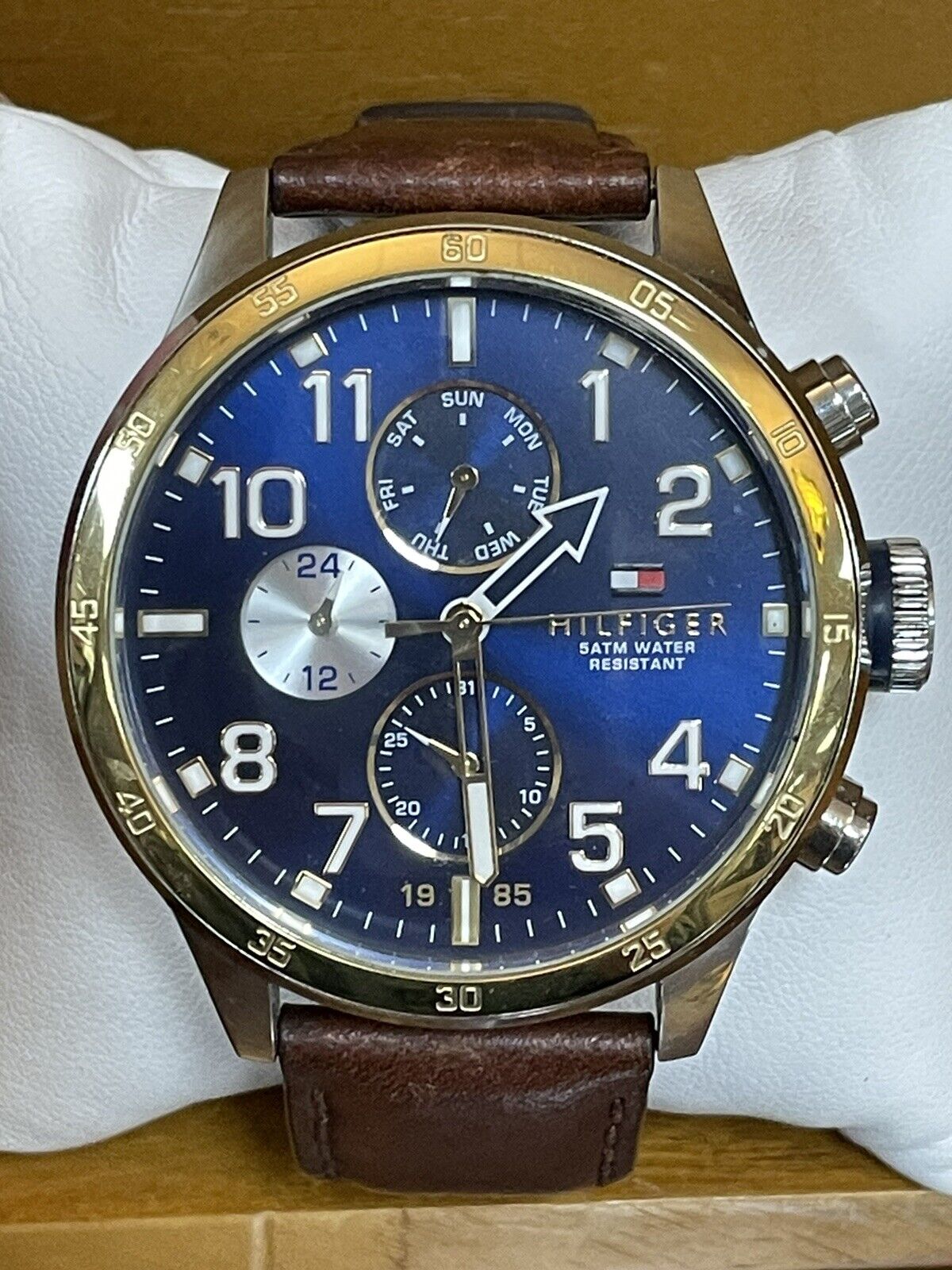 Tommy Hilfiger Watch Th. 248.1.20.1820 Stainless Steel Blue Face Gold Trim