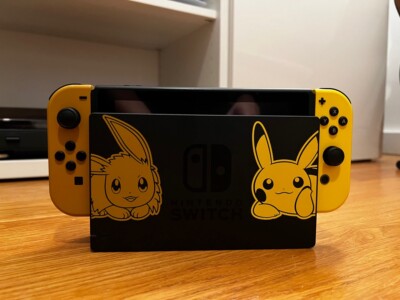 Nintendo Switch Console Let S Go Pikachu Poke Ball Plus Edition Ebay