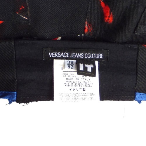 VERSUS VERSACE - Jeans denim con stampa multicolore, vita - 36" - Foto 6 di 6