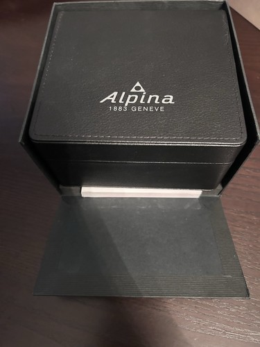 Alpina Alpiner Auto Bicolor Anti Shock System 42mm, 5 ATM, Metal Bracelet - Picture 14 of 14