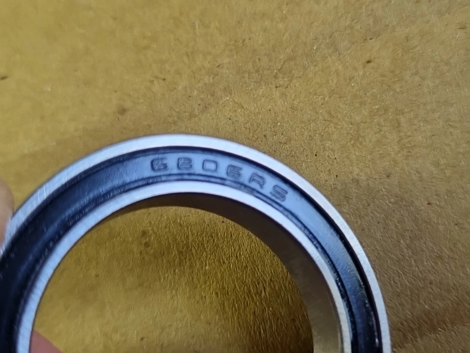 SRAM BB30 Bearing Bottom Bracket Kit fit Rotor 30mm axle - Image 2 of 4