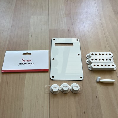 Fender Stratocaster Zubehörset - Pergament