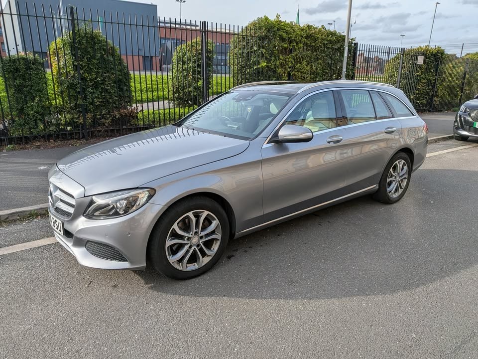 Mercedes-Benz Mercedes C220d AMG Line Sport Premium Estate (64 plate) Excellent Condition