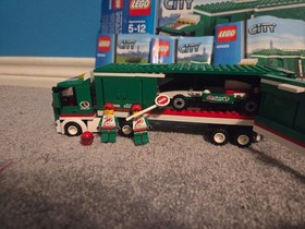 Lego City Grand Prix Truck Set 60025