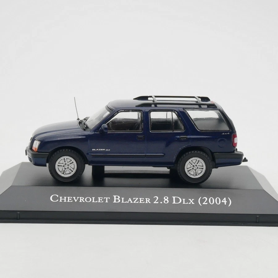 1: 43 雪佛兰 Blazer 2.8 DLX 2004 SUV 压铸模型汽车-详细 — 第 3/4 张图片