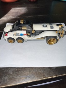 Lego Batman Movie 70911 Penguin Arctic Roller 99% Complete No Manual or Box