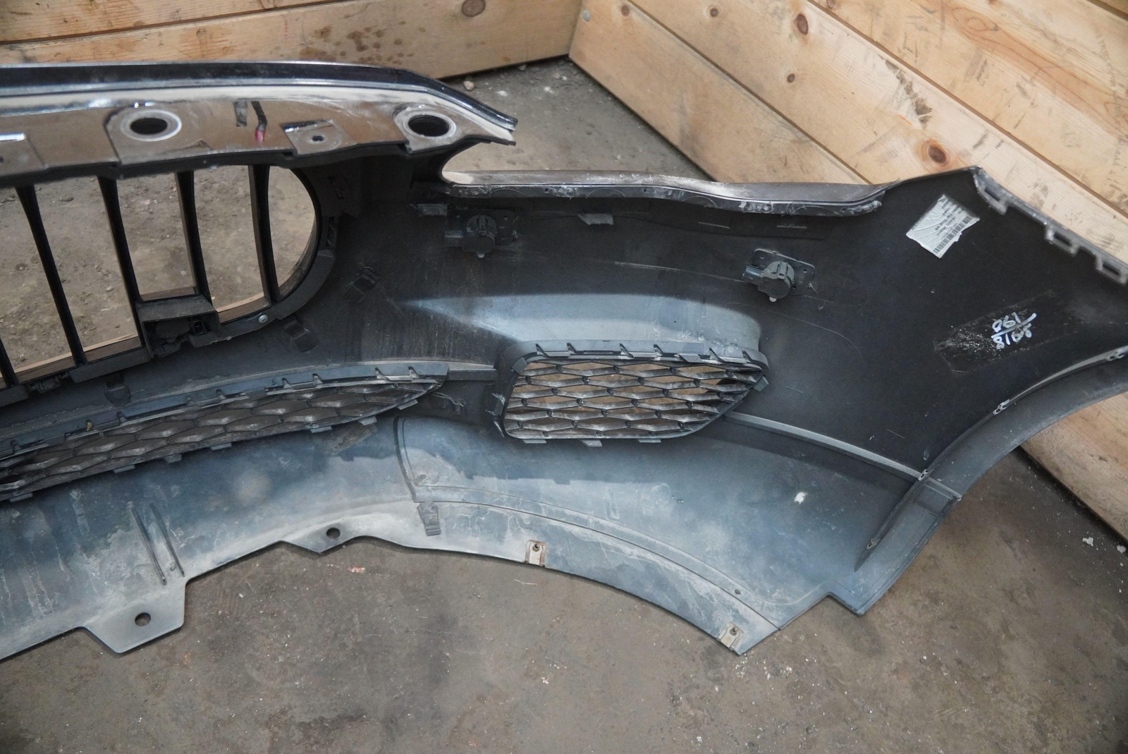 Front Park Assist Bumper Cover Assembly 673000020 Maserati Quattroporte M156 16