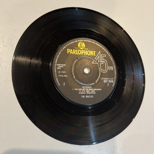 The Beatles-Yesterday 3rd 1978 UK *Mono* Press EP w/ Flipback Picture sleeve. EX - Picture 4 of 13