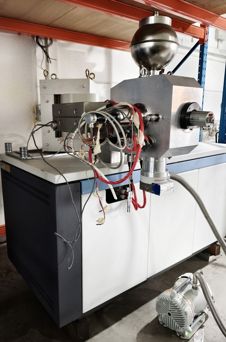 THERMO TRITON MULTICOLLECTOR THERMAL IONIZATION MASS SPECTROMETER