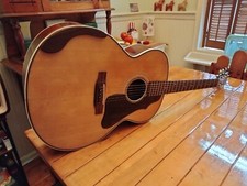 Old Acoustic Jumbo Guitar