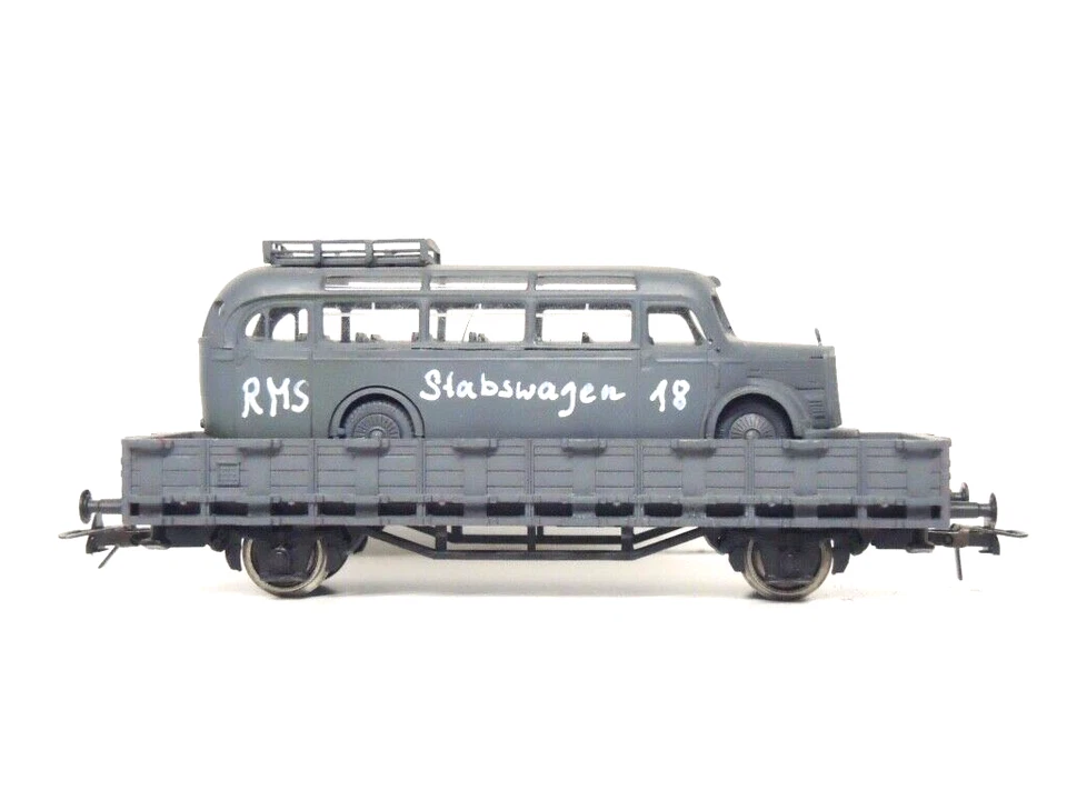 Fleischmann: Conv: militare: Wermacht con autobus Stubwagen RMS  R.193 - Immagine 2 di 3
