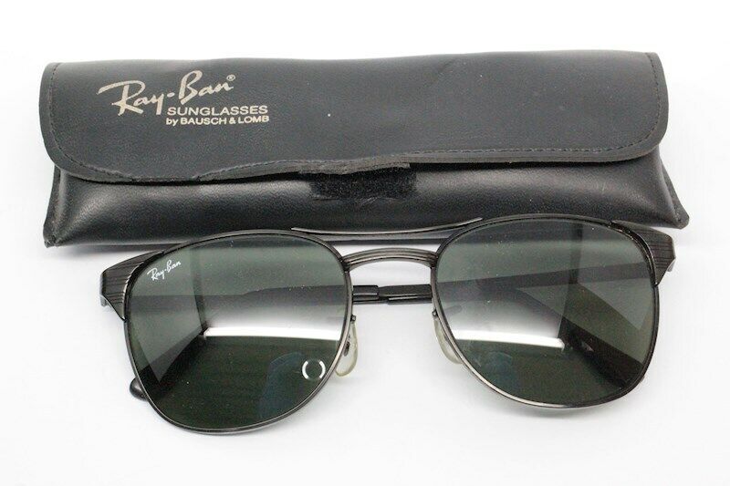 Vintage 1980's B&L Ray Ban Signet W0387 Sunglasses & Case Vintage 1980's B&L Ray Ban Signet W0387 Sunglasses & Case