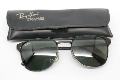 Vintage 1980's B&L Ray Ban Signet W0387 Sunglasses & Case Vintage 1980's B&L Ray Ban Signet W0387 Sunglasses & Case