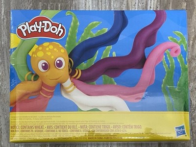 Play Doh Rainbow Pack (LOT OF 5) 8 Colors of 2 Oz Containers Factory Sealed