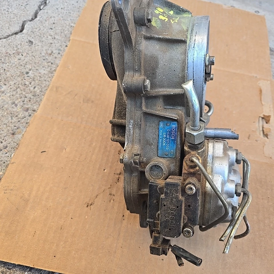 MERCEDES-BENZ R129 500SL 500SEL 1990-92 FUEL INJECTION DISTRIBUTOR FLOW METER - Image 4 of 4