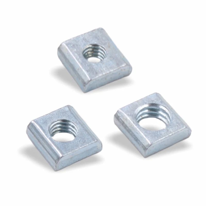 LICHT-ZUBEHOER Nutenstein | Gewindeplatte 9x9x3 mm M4-M6 Gewinde mittig | Stahl blau verzinkt