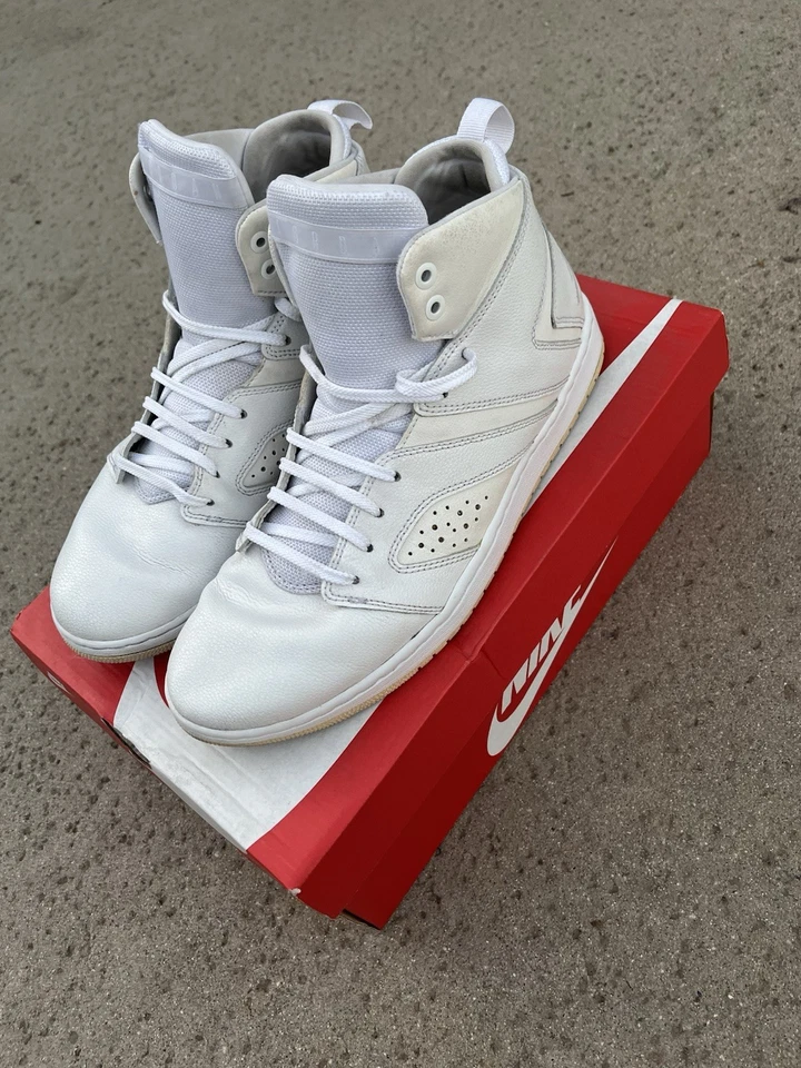 Zapatillas deportivas Jordan Flight Legend blancas para hombre talla 10,5 de caña alta Foto 3 de 4