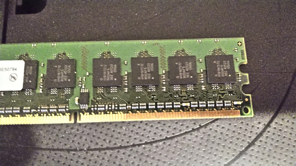PC2-3200E DIMM - Image 2 of 3