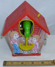WOODPECKER IN BIRD HOUSE TIN WIND UP ANIMATED TOY BANK YONE JAPAN WORKS
