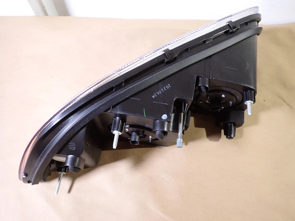 Dorman 888-5504 Headlight Assembly Left Driver Side for Mack CX GU4 CXN Foto 3 de 4