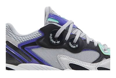 かなりあです Amazon.com | adidas Men's ZX 22 Boost Sneaker, Cream White