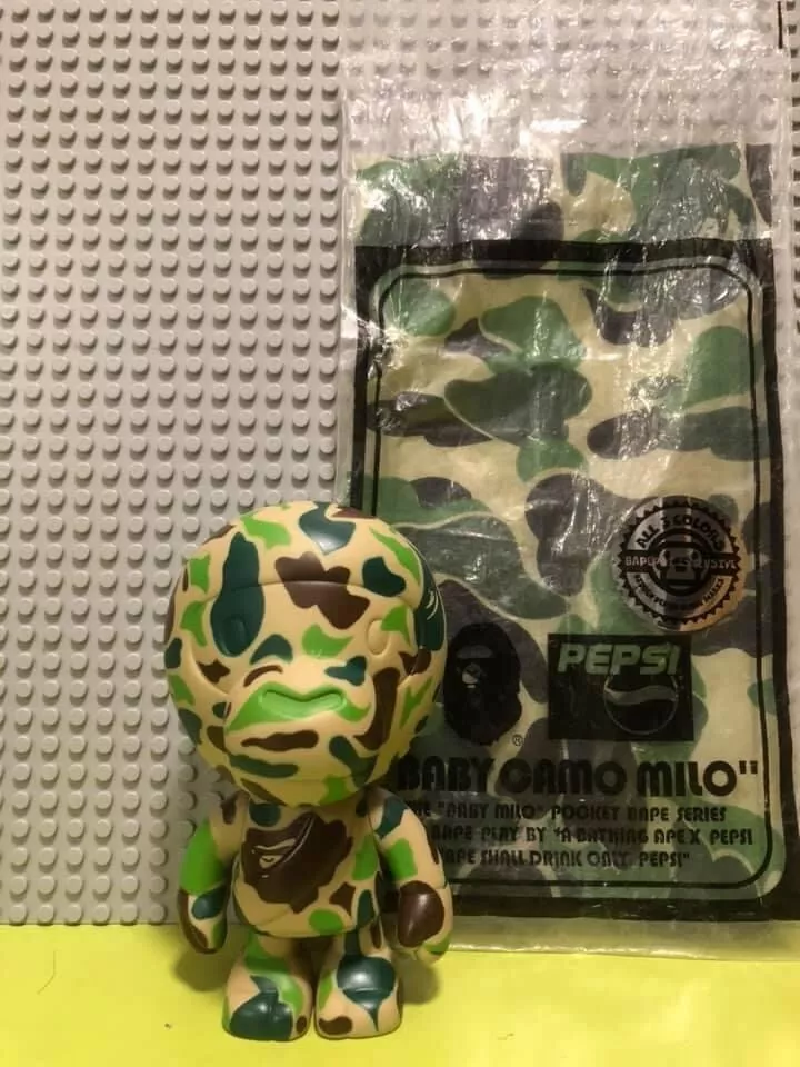 A BATHING APE PEPSI マイロフィギュア