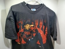 VTG 90s Garth Brooks 1993 Double Side Tour SINGLE STITCH T Shirt L Made in USA