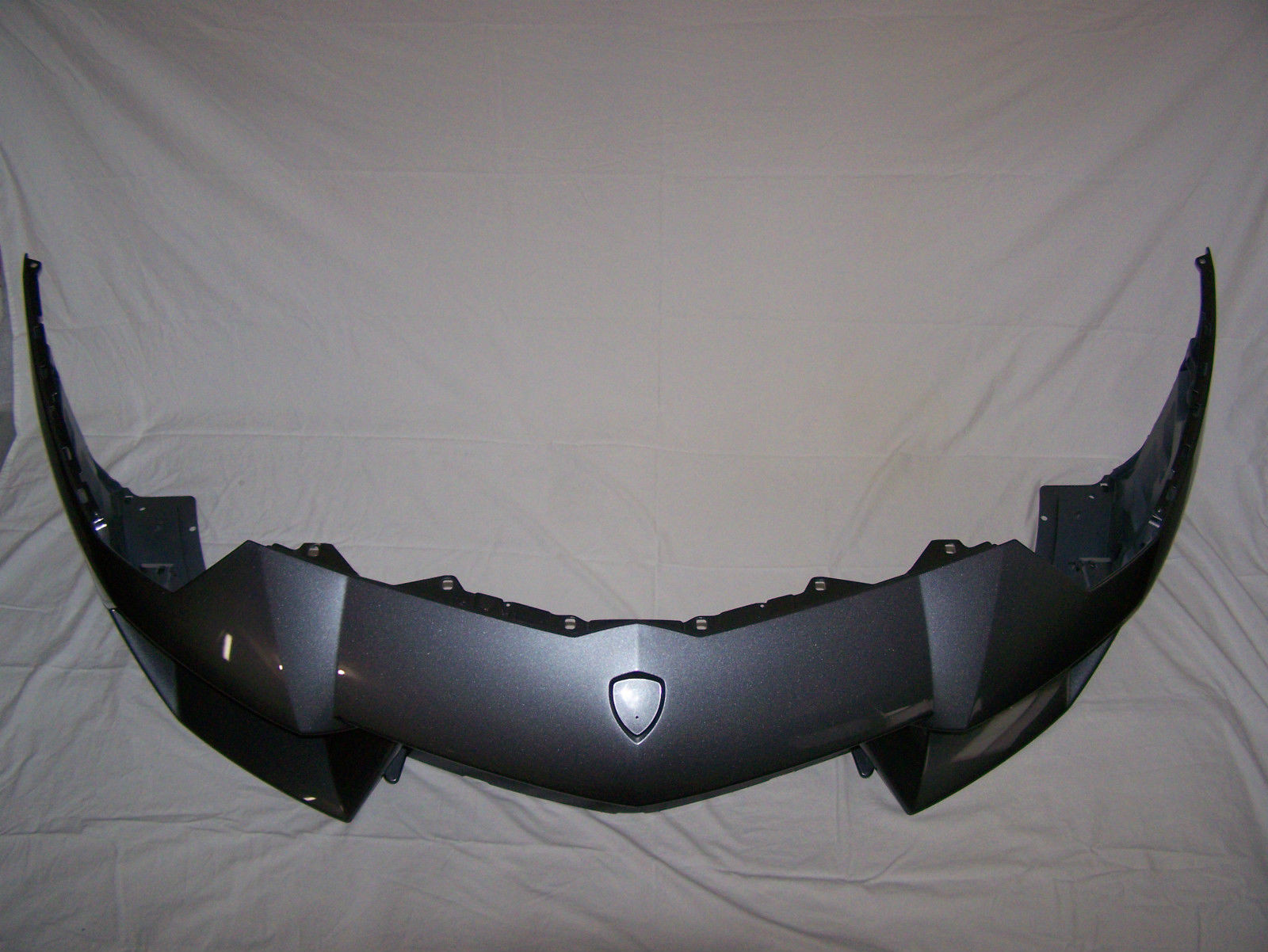 2010-2014 Lamborghini Aventador LP700 Front Bumper W Parktronic 470807103C