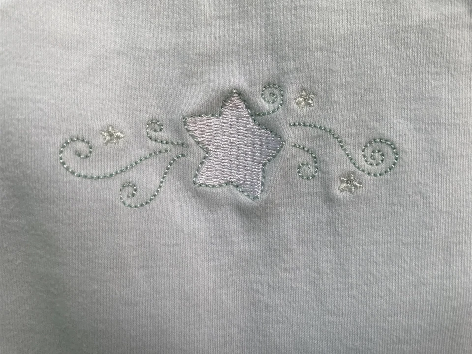 Camiseta Vintage Honors 100% Algodão Estrela Unissex Tamanho Recém-nascido 0-3 Mos com Bônus Uma Peça - Imagem 2 de 4