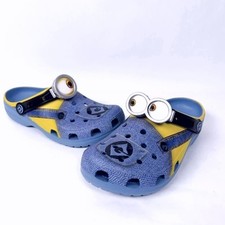 Crocs x Minions Blue Classic Clog Despicable ...