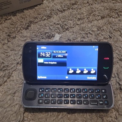 Nokia  N97 mini - 8GB - Schwarz (Ohne Simlock) Smartphone Ohne Zubehören!