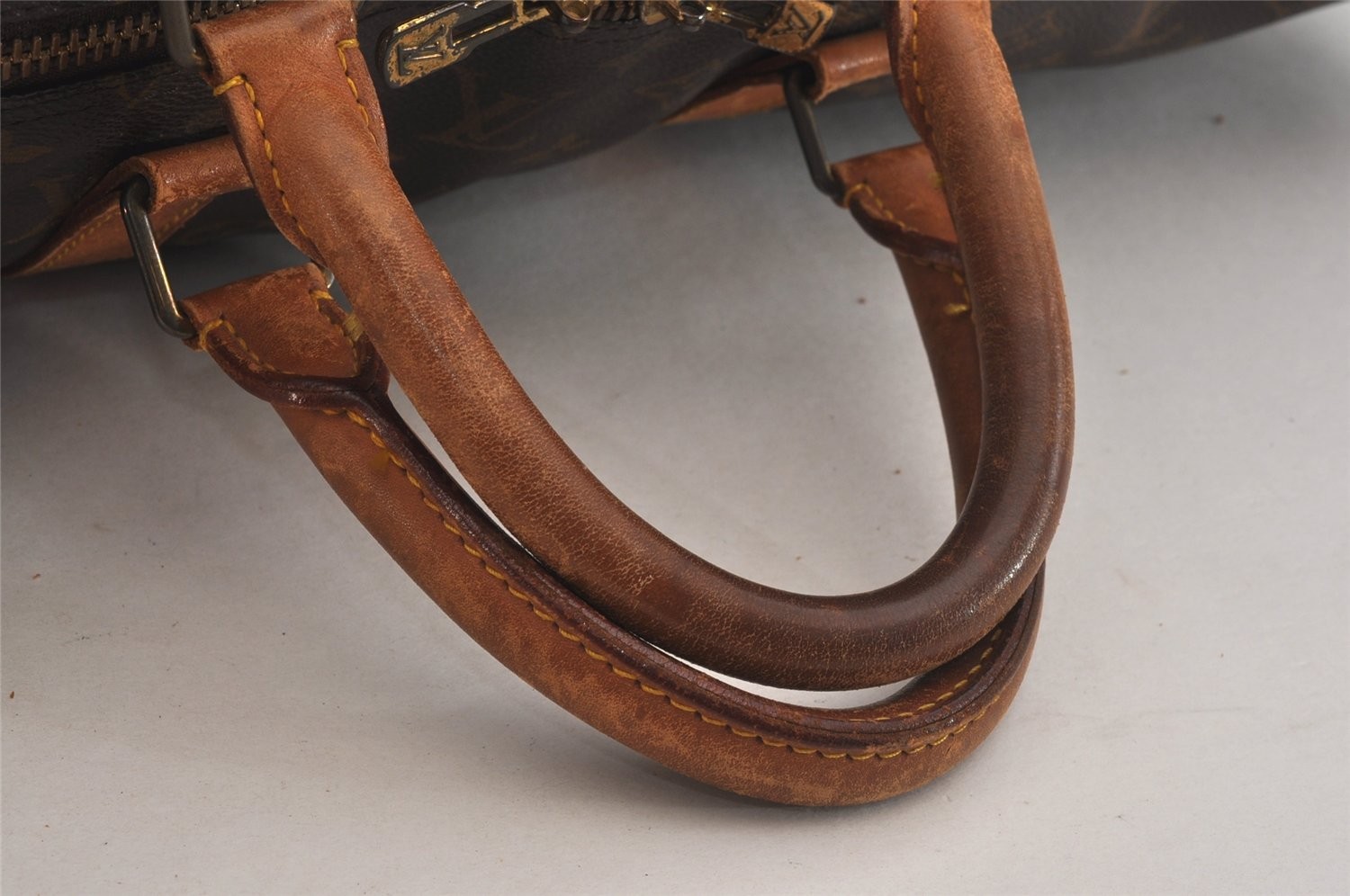 Authentic Louis Vuitton Monogram Keepall 55 Trave… - image 6