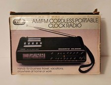 Tozai Clock Radio AM/FM Cordless Portable Vintage Model 6868
