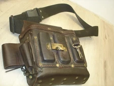 McGuire Nicholas  DM-526CC leather pouch tool  belt NICE