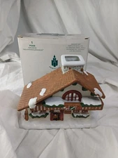 Partylite Edelweiss Tealight House P0308 – NIB – Never Used – Holiday Cottage