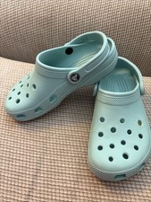 Crocs Classic Women  s 6 Men  s 4 Teal Rubber Waterproof Clog Sandal Shoe