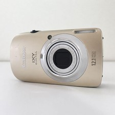 Canon IXY 510IS Compact Digital Camera With Charger
