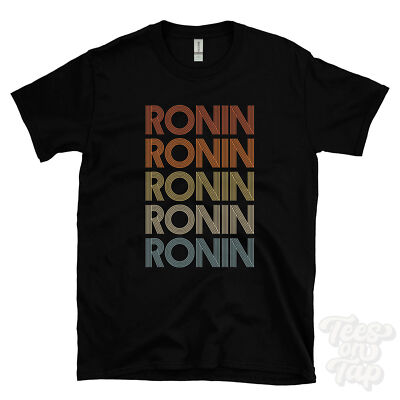 RONIN WIEDERHOLTES RETRO-STIL T-SHIRT Herren & Damen Neuheit cool Name Geschenk