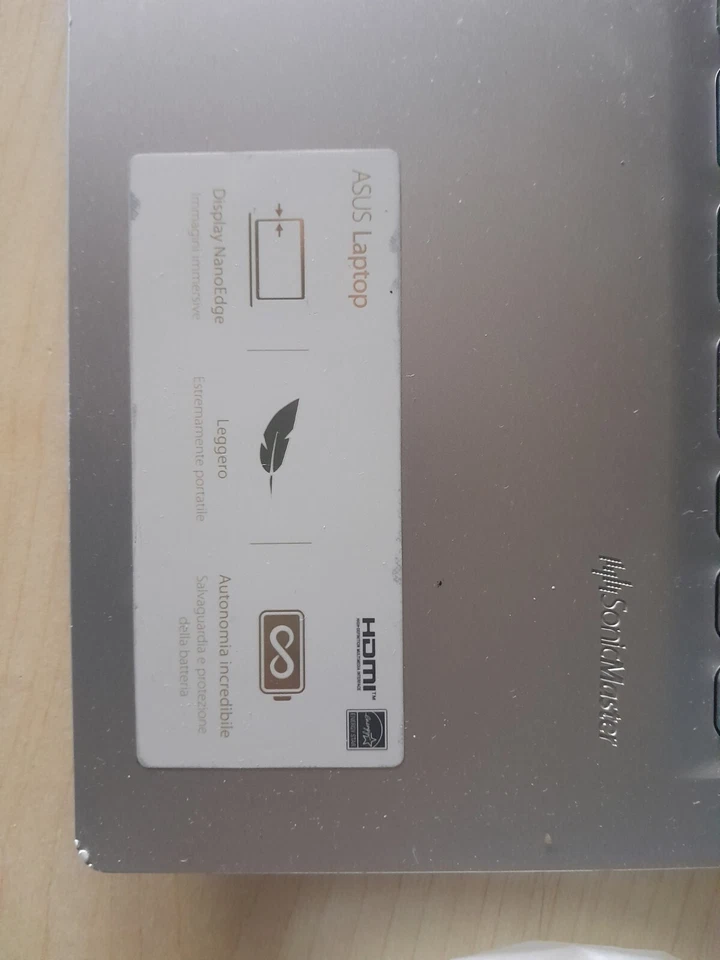 computer portatile asus - Immagine 2 di 4