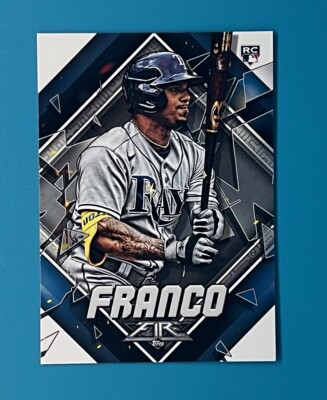 特価！topps スーパースター　wander Francoルーキーサインカード Wander Franco Autographed 2022 Topps Rookie Card #215 Tampa Bay