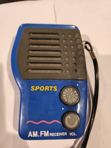 Sport Blue FM/AM Portable Mini Radio (china) W/ Push Button Light Tested Working - Afbeelding 1 van 4