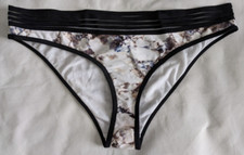 Primark Womens Hipster Bikini Bottoms Mable Effect Design Swimwear Size 20