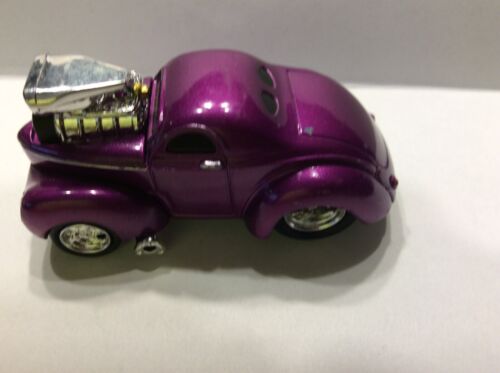 MUSCLE MACHINES 1940 40 WILLYS PICKUP 41 WILLYS USED 1/64 DIECAST - Picture 4 of 6
