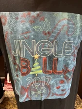 iHeart Radio Jingle Ball Concert 2017 Short Sleeve T-Shirt Black Extra Large