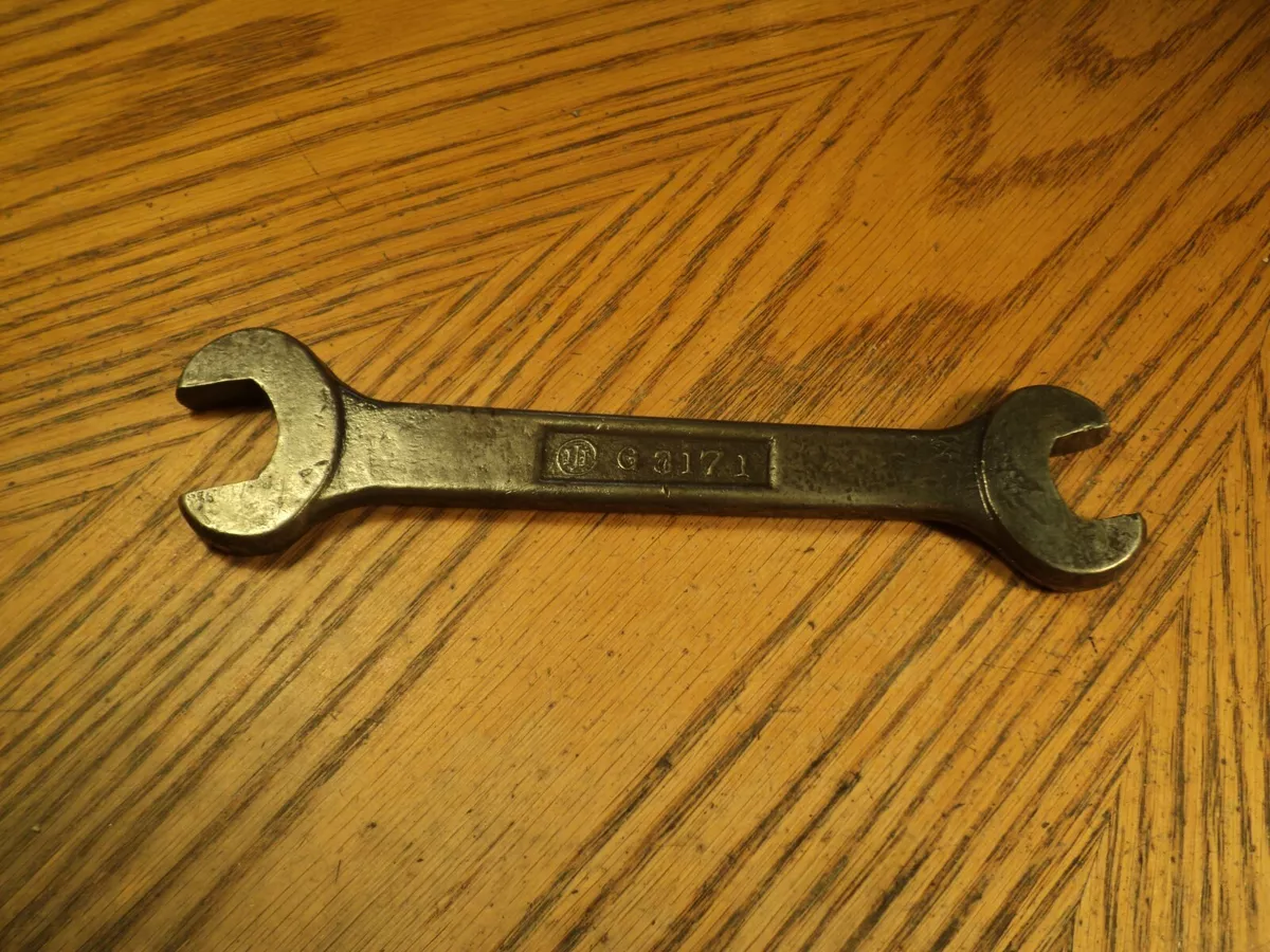 Vintage International Harvester Dog Bone Wrench No. G 3171 7 3 4