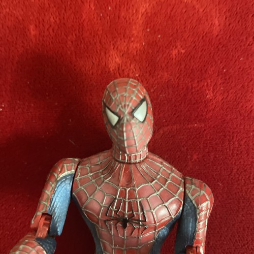 Vintage 2003 ToyBiz Marvel SPIDER-MAN 2 Web Climbing Spider-Man 6" Action Figure - Picture 2 of 5