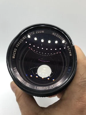 Vivitar Series 1 70-210mm f/3.5 OM Olympus Mount. - Photo 1/4