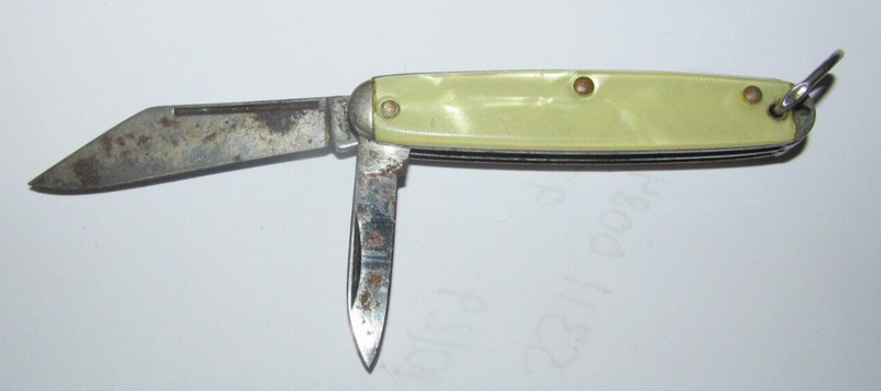 Vintage Hammer Cream Handle Pocket Knife Pocketknife 3.75"