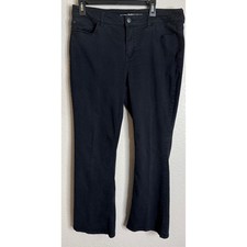 Chicos 1.5 Short US 10 Barely Boot Jeans Black Platinum Stretch Denim Pants